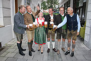 Oktoberfest Bierprobe am 11.09.2017 natürlich auch mit den Chefs der Münchner Brauereien  {Foto: Martin Schmitz)